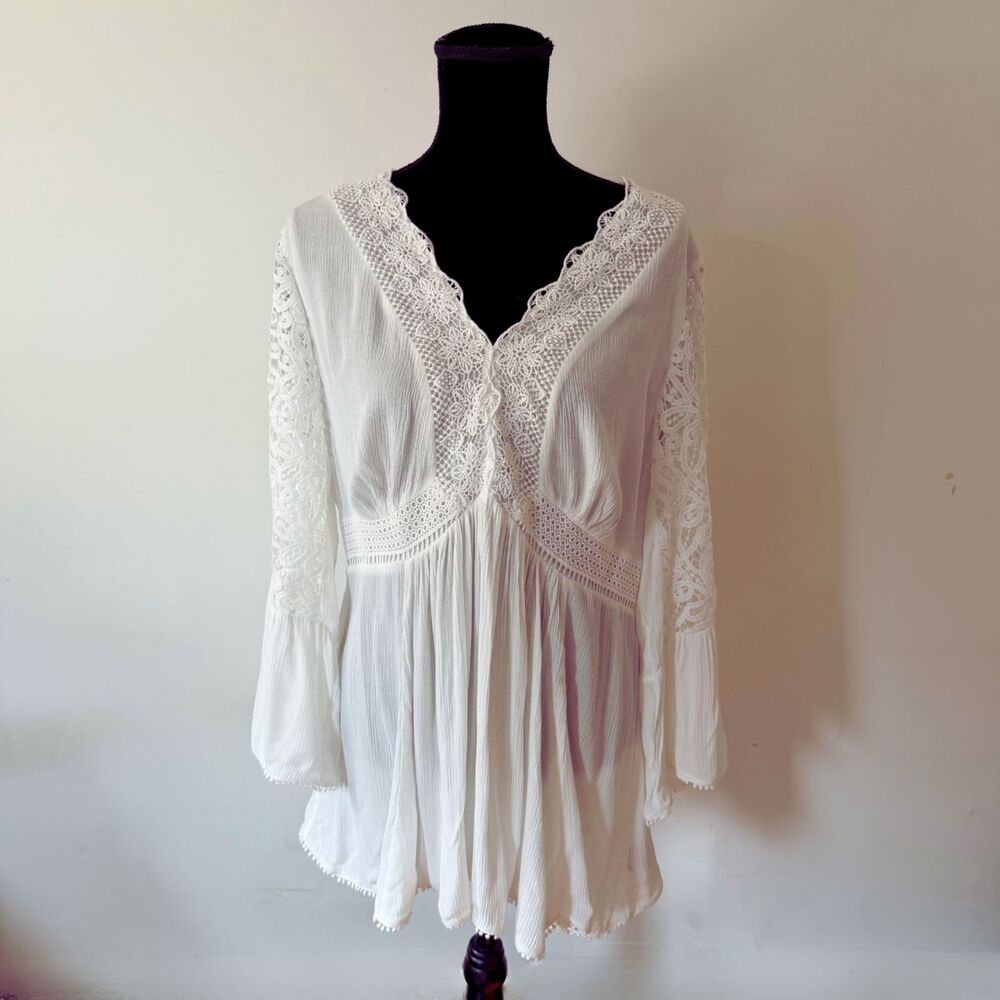 NWT Torrid Women's 1X White Babydoll Gauze Lace Sleeve Hippy Boho Tunic Top